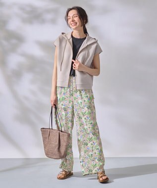 ANY L 【ウエストゴム/洗濯機可能】フラワープリントリラックスパンツ ベージュベース