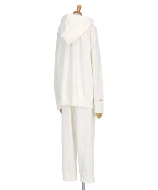 une nana cool 【綿混】あくびのお嬢さんの裏毛フーディーパジャマ ホワイト