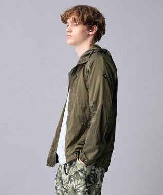 JOSEPH ABBOUD MOUNTAIN 【軽量/ECO撥水/ポケッタブル】ヴィンテージナイロンシャンブレーパーカー カーキ系