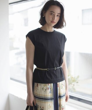組曲 L フレンチスリーブカットソー ブラック系