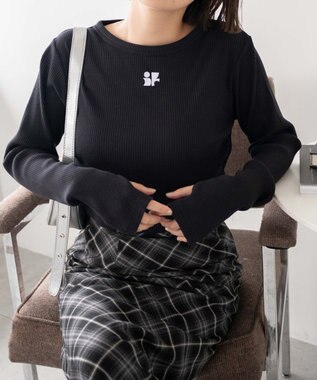 WEGO ワンポイントデザインフィンガーホールリブロンT ブラック