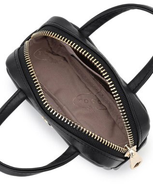 TOCCA TOCCA BOSTON CHARM POUCH レザーチャーム ブラック系