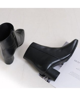 Pointer 【石岡真実さん着用】本革ショートブーツ ブラック