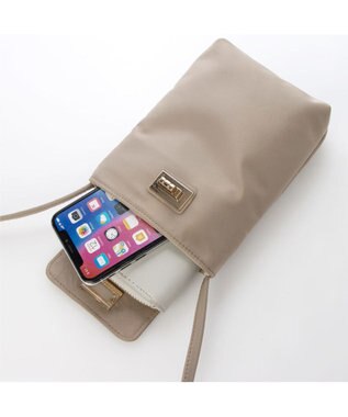 UNBILLION VERYコラボ ペルケ perche / 牛革フラップナイロンショルダーバッグ VERYコラボ ペルケ perche / 牛革フラップナイロンショルダーバッグ