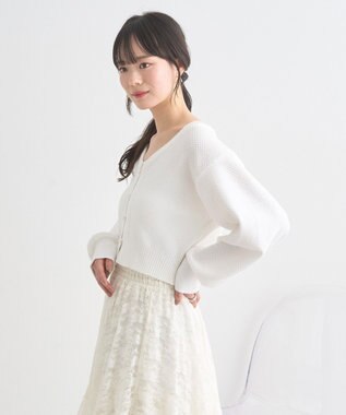 earth music&ecology パールボタンショートニットカーディガン Off White