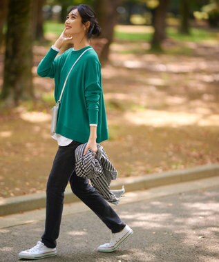 23区 【洗える】23区DENIM ベルベットストレッチ スキニーパンツ スレートグレー