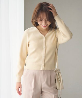 Feroux 【洗える】リボン釦 カーディガンデザインニット アイボリー系