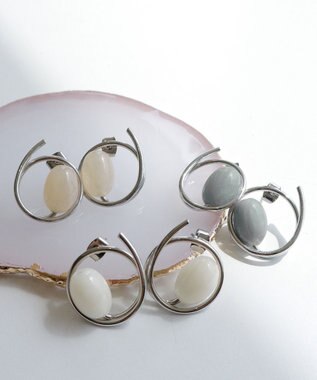 Tiaclasse カラーアクリル＋フープピアス シルバーホワイト