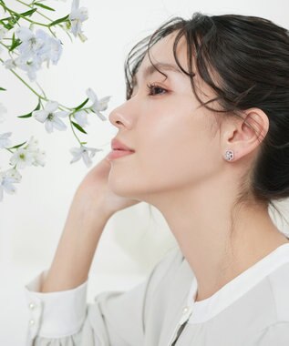 Tiaclasse 【金属アレルギー対応】カメリアモチーフピアス・イヤリング ピンクゴールドピアス