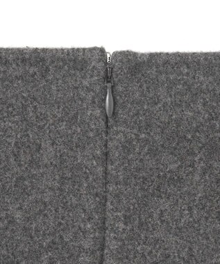 BEIGE， THOUIN / Iラインスカート C.Gary