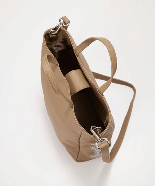 TOPKAPI 【TREASURE TOPKAPI】シュリンクレザー レース 刺しゅう ショルダー付 トートバッグ グレージュ