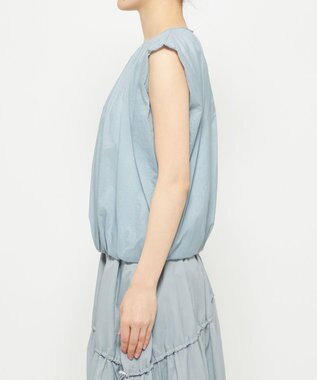 uncrave シアープルーフナイロン ギャザーブラウス サックス