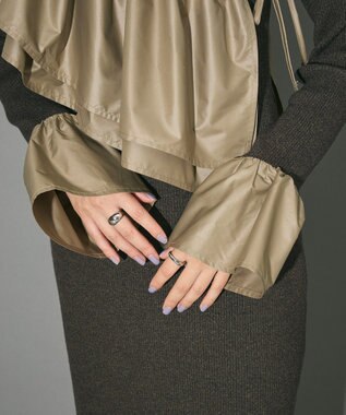 Green Parks フリルベルト付ニットワンピース Khaki