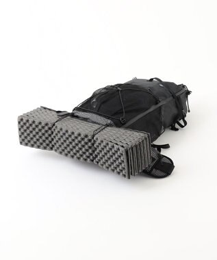 JOSEPH ABBOUD MOUNTAIN 【軽量/ECO撥水/サスティナブル素材/サコッシュが取り外せる】リサイクルリップストップ バックパック 33L ブラック系