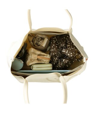 ROOTOTE 8381【サンリオ】IP.ミディアム.ルフル.ハローキティ-A 02：アイボリー