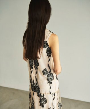 GRACE CONTINENTAL ハイネック刺繍ワンピース キナリ