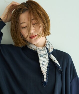 YECCA VECCA ビットプリントプリーツスカーフ Off White