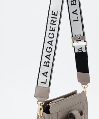 LA BAGAGERIE シープキルトWストラップスクエアショルダー グレージュ