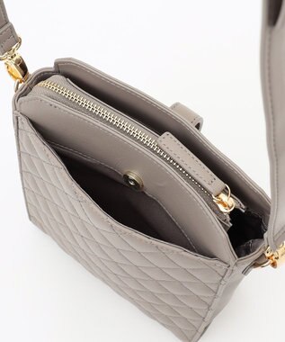 LA BAGAGERIE シープキルトWストラップスクエアショルダー グレージュ