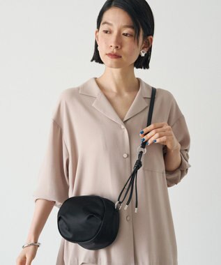 russet クラウズナイロンサークルミニショルダーバッグ(CE-1728) Black