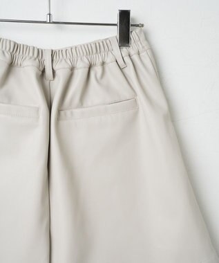 WEGO Fレザータックショートパンツ ベージュその他