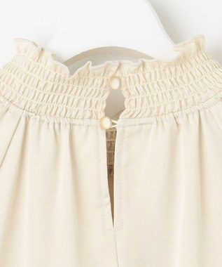 Feroux 【WEB一部店舗限定】スタンドネック ブラウス アイボリー系