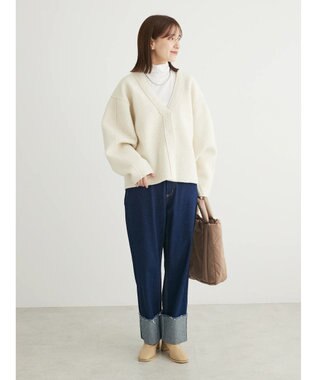 Green Parks ・ＥＬＥＮＣＡＲＥ　ＤＵＥ　ブークレＶネックカーデ Ivory