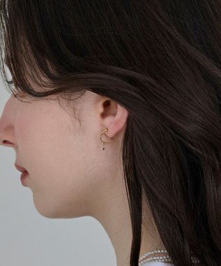 Phoebe 〈痛くないシリーズ/金属アレルギー対応〉ミルキースパークライトフィットイヤリング/ニッケルフリー/星 ゴールド