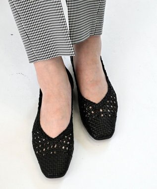 APOM レザーメッシュパンプス30