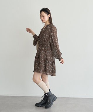 earth music&ecology フラワー楊柳ティアードミニワンピース Brown