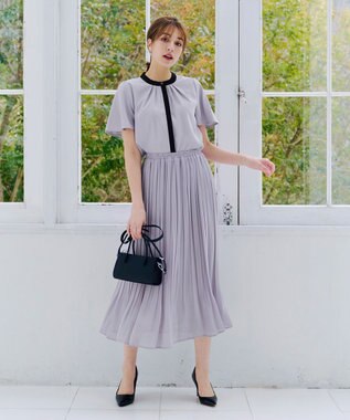 Tiaclasse L 【新色追加・洗える】フロントタック配色ブラウス グレー×ブラック