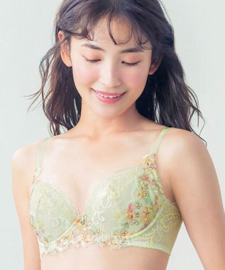 Wing ブラジャー Wing Lesiage 脇すっきりの着やせシルエット 背中の段差・脇のハミ肉軽減 【2920シリーズ】 Gカップまで対応 大きいサイズ ブラ PB2921 ウイング／ワコール グリーン