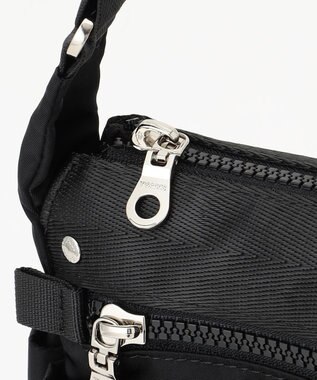 Y'SACCS テープデザイン　トラベルショルダーバッグ ブラック