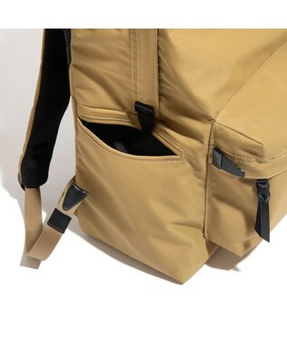 ACE BAGS & LUGGAGE UNTRACK CITY/3LS デイパックM 60375 アントラック マスタード