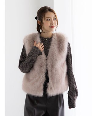 Te chichi ショートファーベスト ベージュ