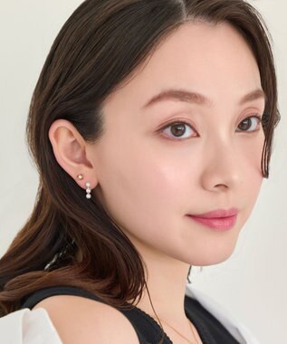 Phoebe 【金属アレルギー対応】プチメタルパールピアス/サージカルステンレス ホワイト