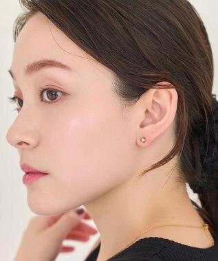 Phoebe 【金属アレルギー対応】プチメタルパールピアス/サージカルステンレス ホワイト