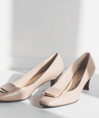 Dominic3 スクエアモチーフ レザーパンプス ピンクベージュ