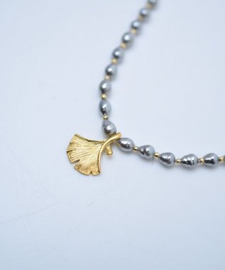 monshiro 【バロックパール】イチョウショート ネックレス ゴールド×グレー