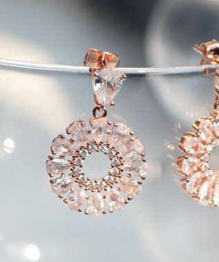 Tiaclasse 【金属アレルギー対応】クリスタルフラワーピアス ピンクゴールド