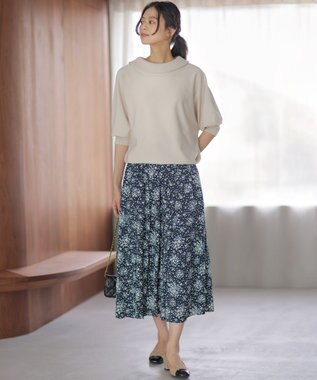 組曲 【加藤ローサさん着用・新色追加・前後着用可】スムースストレッチロールネック ニット ピンクベージュ系