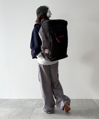WEGO 【ユニセックス着用ITEM】BENDAVIS　BOX　DAYPACK　2 レッド