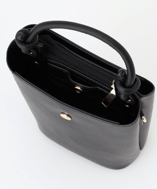 LA BAGAGERIE 【maison vert】 【多収納】ノットデザインポシェット ブラック