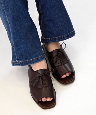 APOM レースアップスリングバックサンダル30