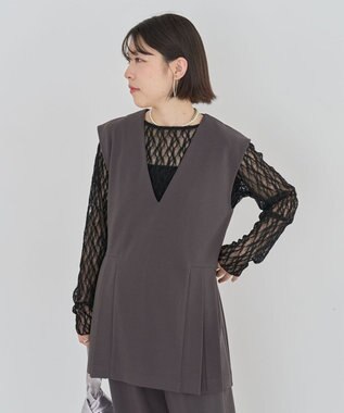 Green Parks ・Ｐｅｔｉｔ　Ｆｌｅｕｒ　サイドプリーツベスト Charcoal Gray