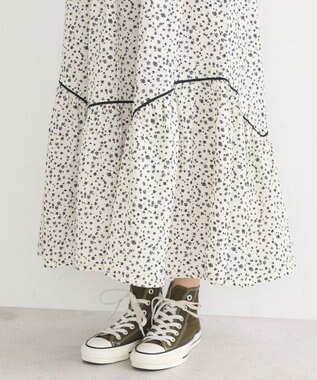 earth music&ecology 切替パイピングフラワーキャミワンピース Ivory