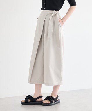 earth music&ecology ラップハーフパンツ Gray Beige