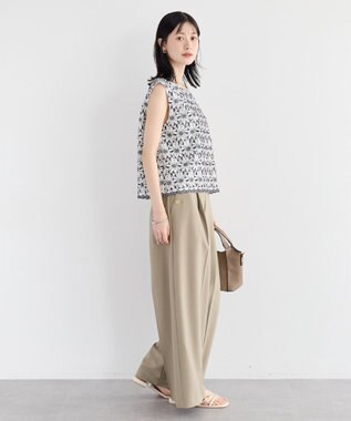 YECCA VECCA フラワーレースブラウス Off White