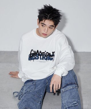  メタリックロゴプルオーバー