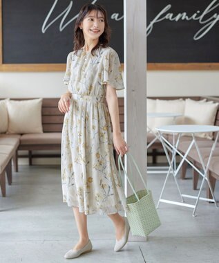 Tiaclasse 【小倉優子さん着用・洗える】大花柄シフォンワンピース ライトベージュ